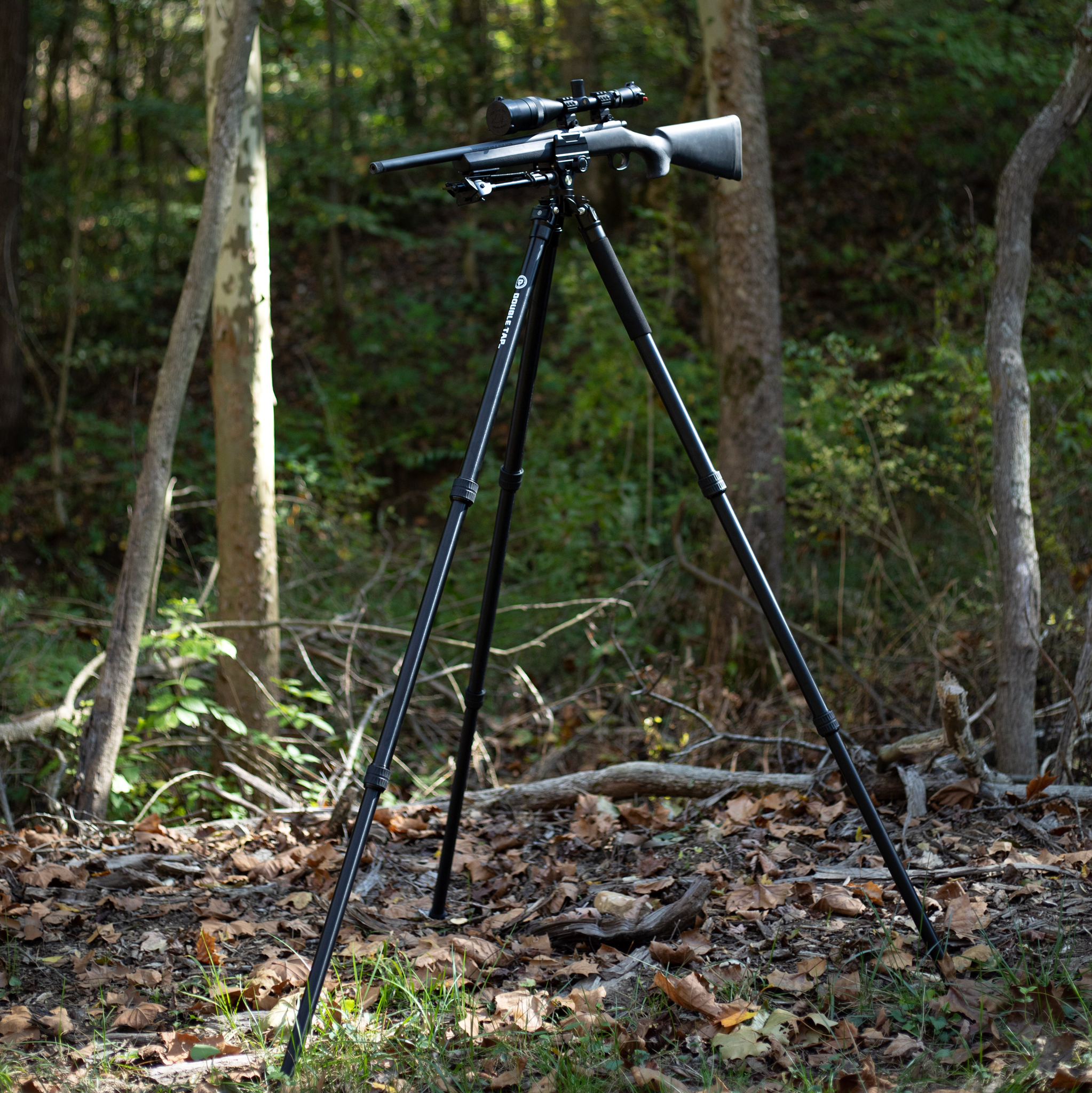 Stronghold Lite - Aluminum Tripod with Integrated Saddle Clamp