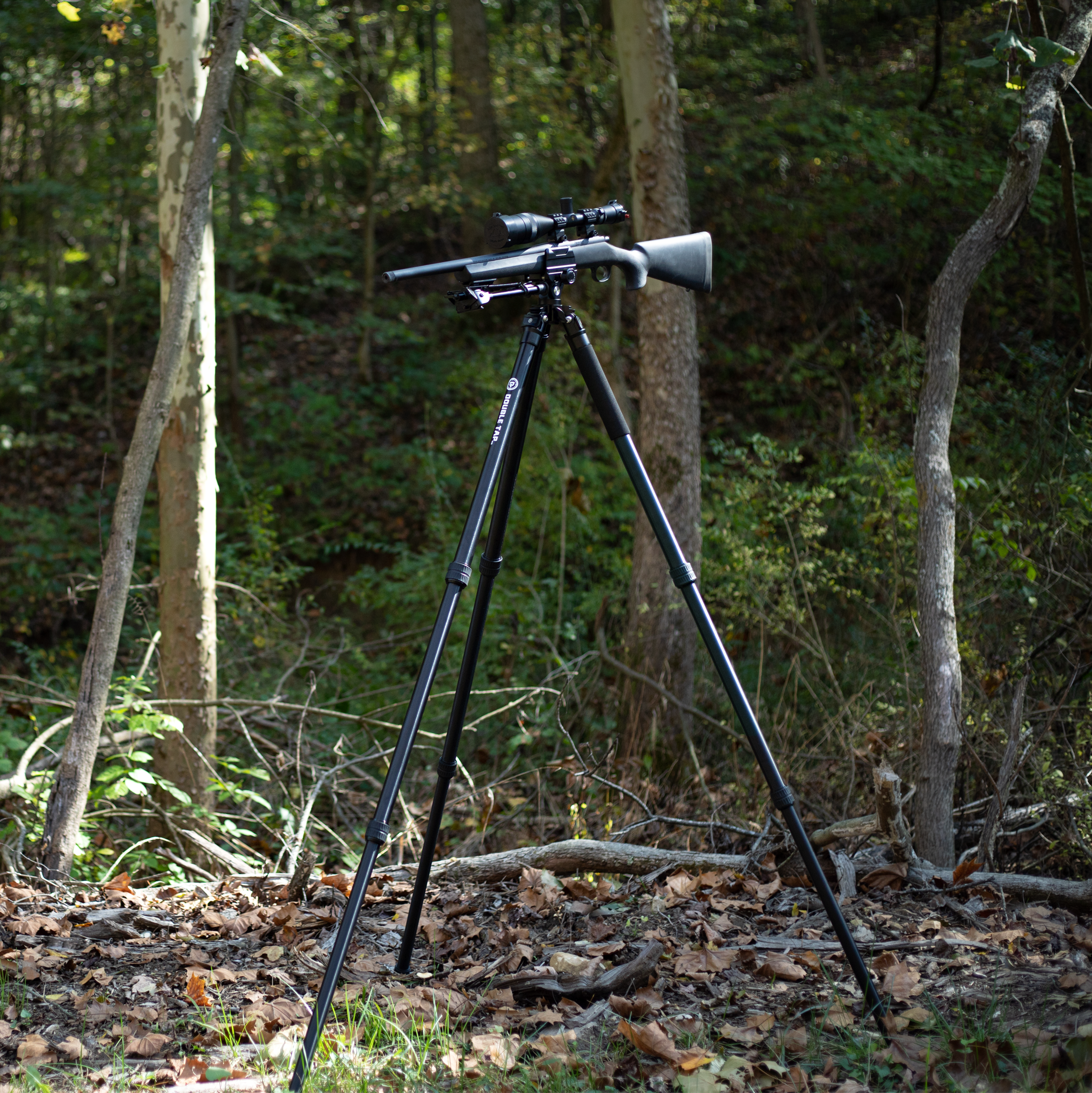 Stronghold Lite - Aluminum Tripod with Integrated Saddle Clamp